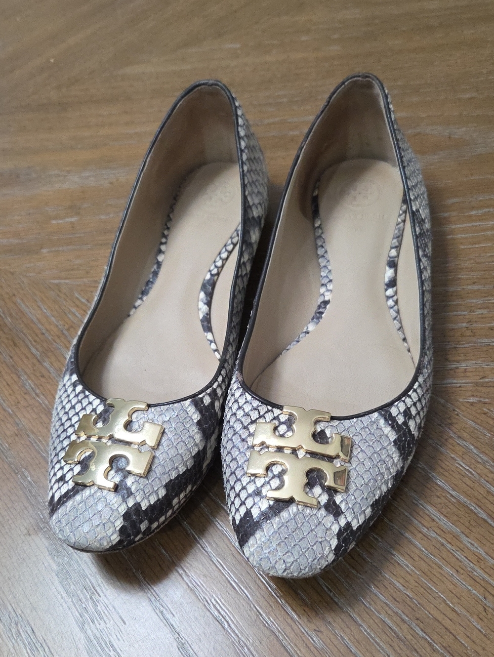 Tory Burch Georgia Snake-Print Ballet Flats - Size 8